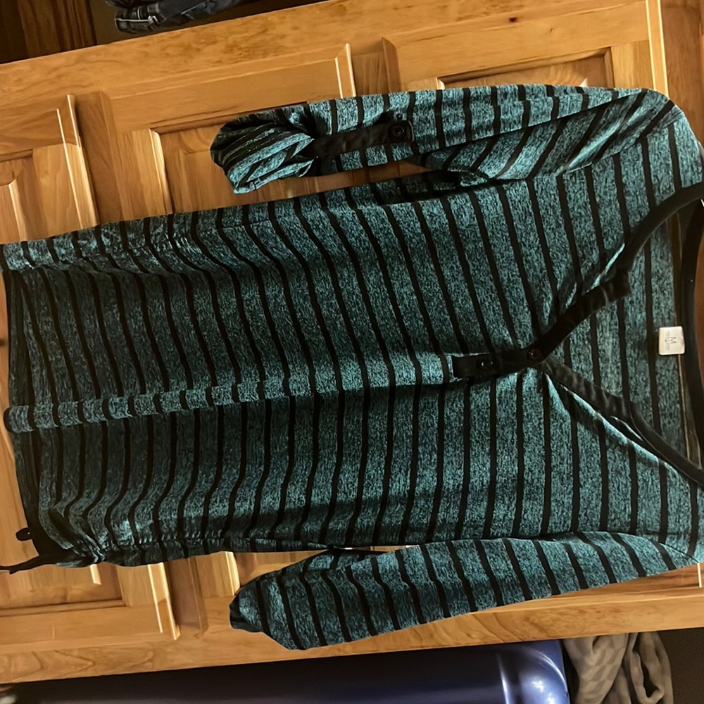 amazon, blue and black shirt, never worn